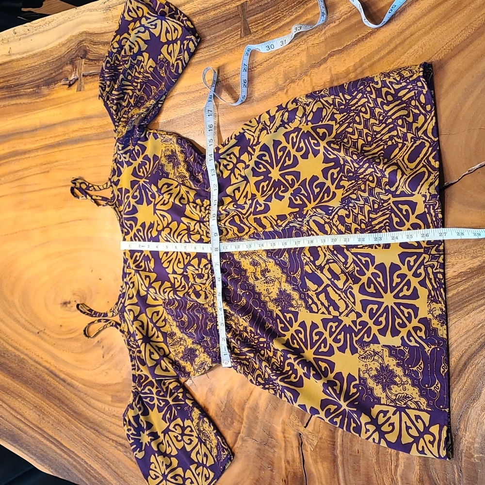 Glam dress gold and purple cold shoulder strappy medium game day